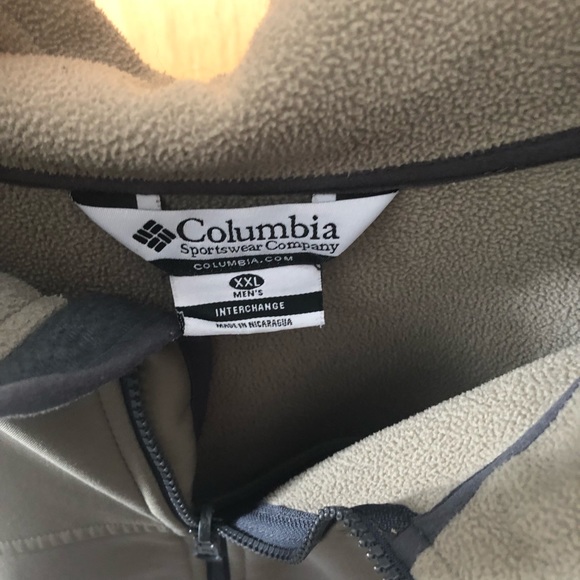 Men’s Columbia jacket! - Picture 2 of 4